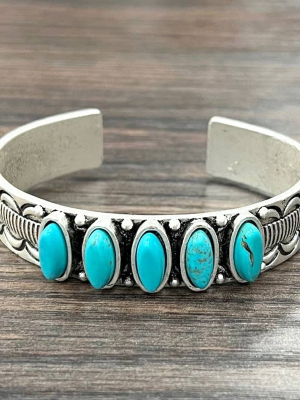 Oval Turquoise Cuff Bracelet Western Boho Rodeo Silver Tone Southwestern